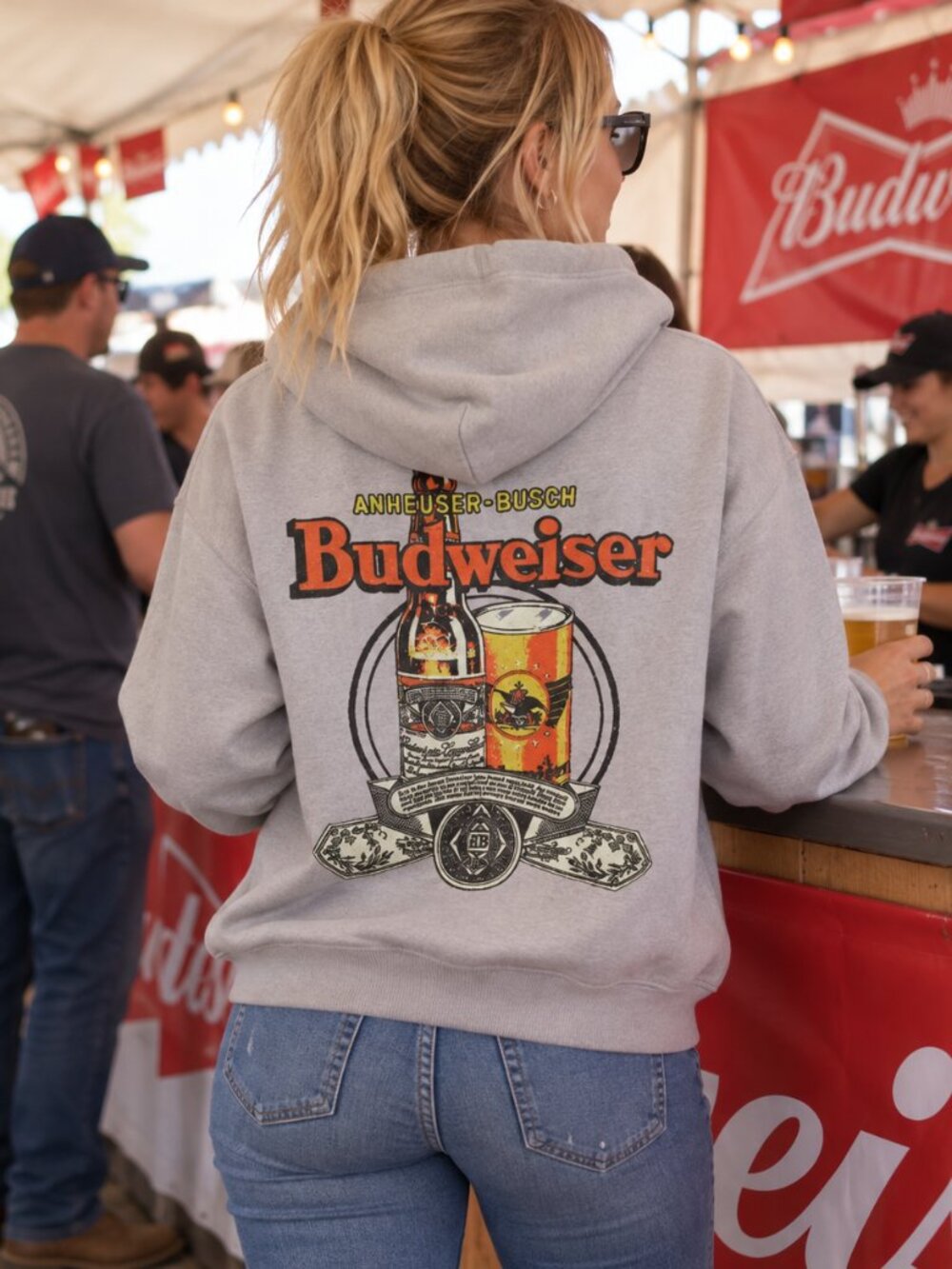 WOMENS  Budweiser Hoodie (SMALL)
